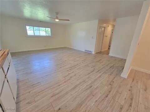 Building Photo - 10306 Winthrop Rd