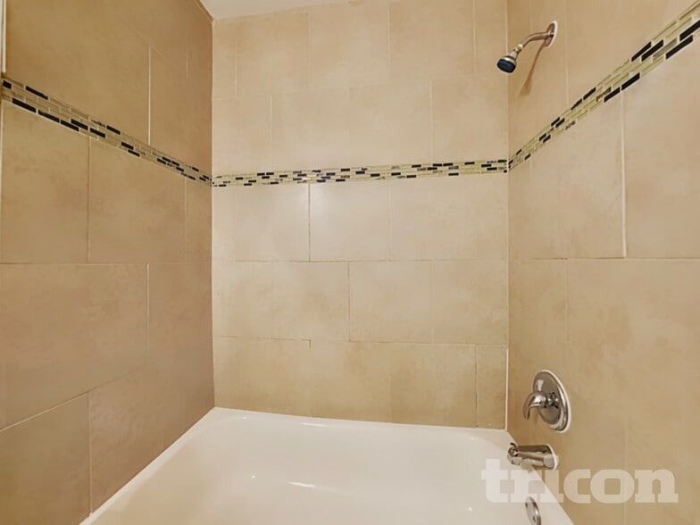 Building Photo - 12293 103rd St N