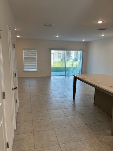 Building Photo - 3616 Majestic Dr