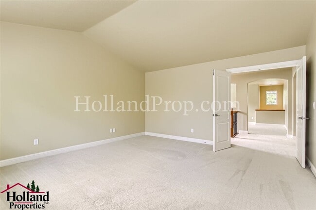 Building Photo - 342 NW Malia Ln