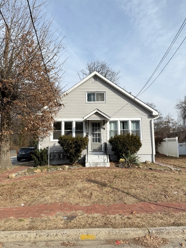 Building Photo - 16 Jenkins Ave