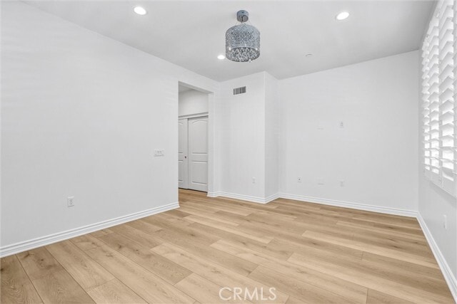 Building Photo - 130 Rose Arch