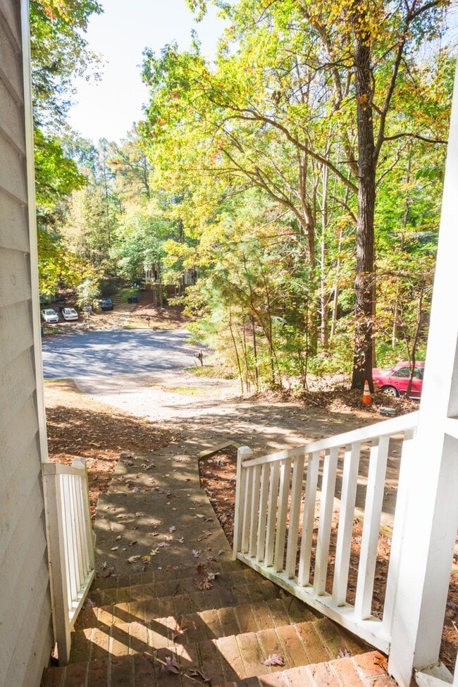 Building Photo - 2 bed, 1.5 bath Duplex in American Village Minutes to Duke University!