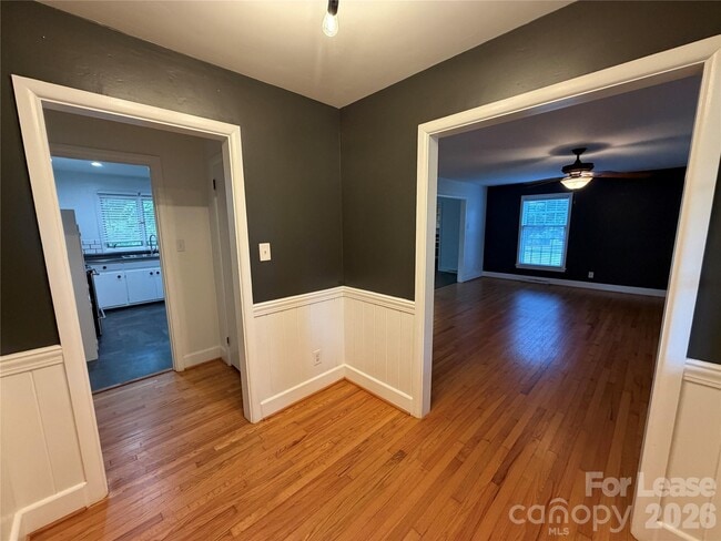 Building Photo - 608 Margaret Dr