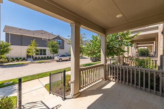 Building Photo - 6520 Northern Dancer Dr