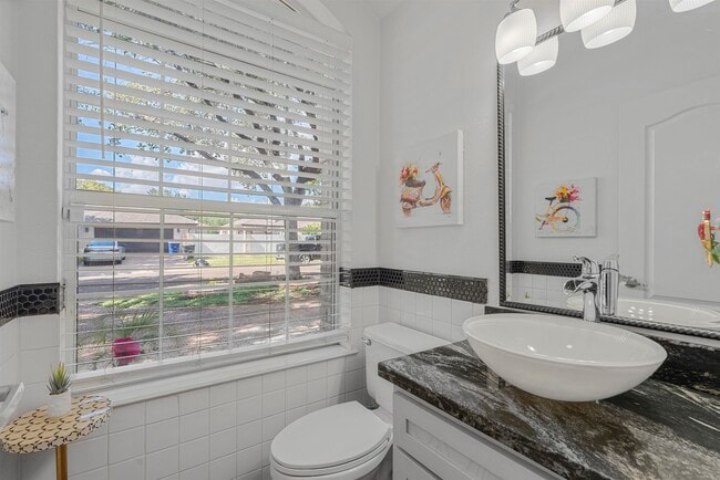 Building Photo - 3111 Persimmon Ct