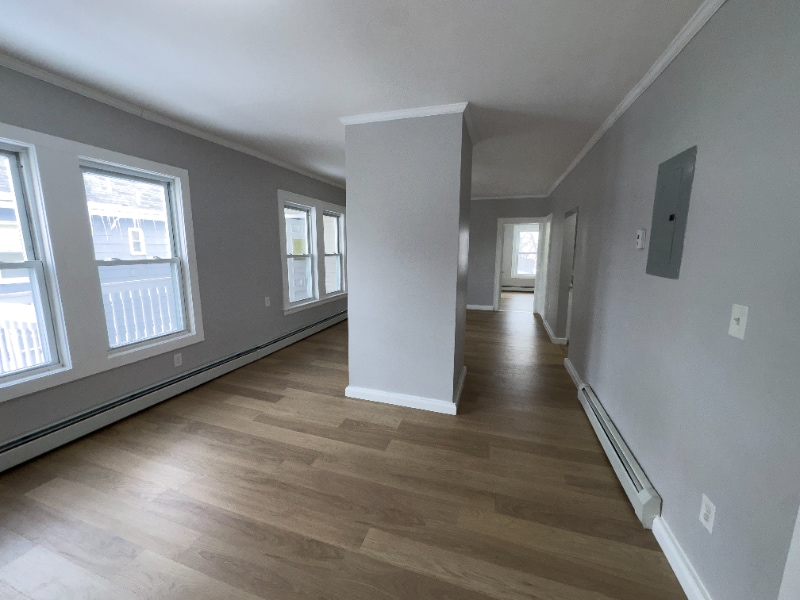 Building Photo - 267 Silver St