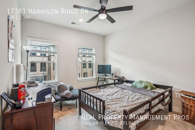 Building Photo - 17381 Harrison Rdg Dr