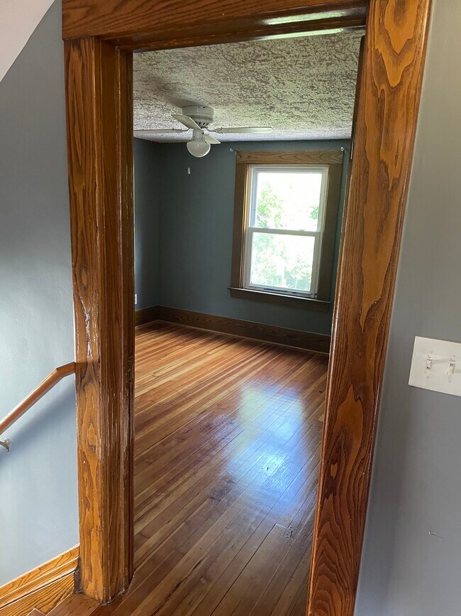 Building Photo - 204 Point Pleasant Rd