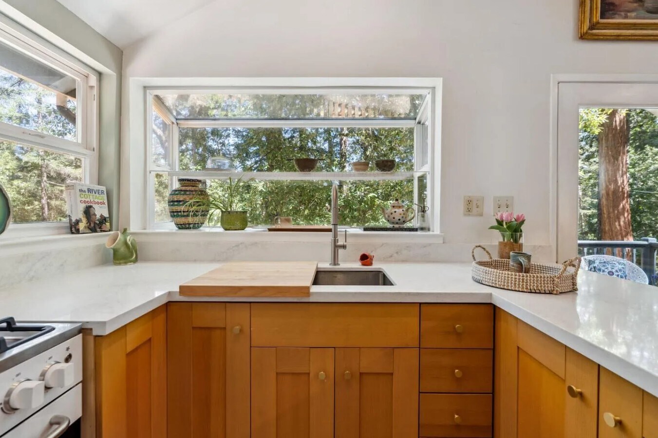 Building Photo - 1155 Fanning Grade