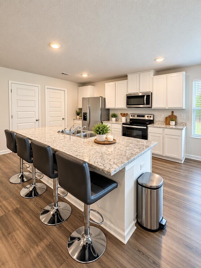 Building Photo - 3073 Heritage Plantation Blvd