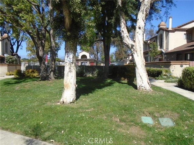 Building Photo - 19 Goldstar Pl