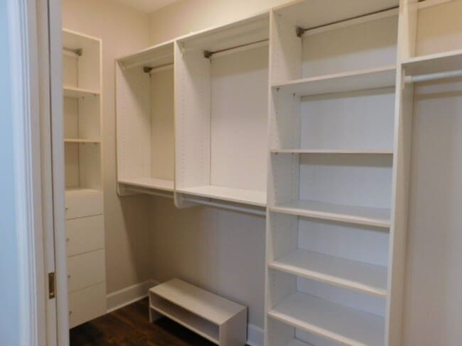 Building Photo - Expansive Unfurnished Spanish Wells Home Available for Rent