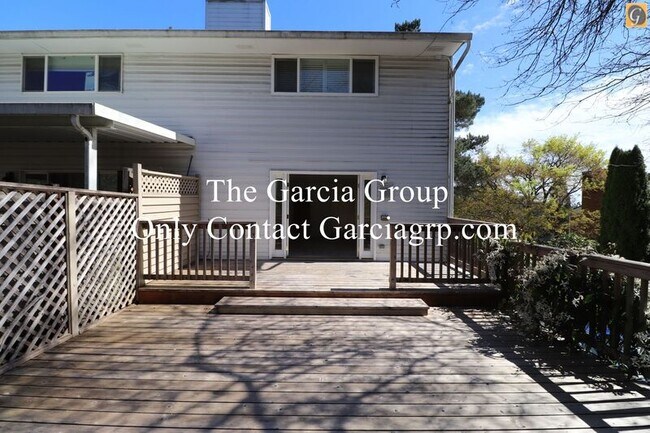 Building Photo - 1493 SW 66th Ave