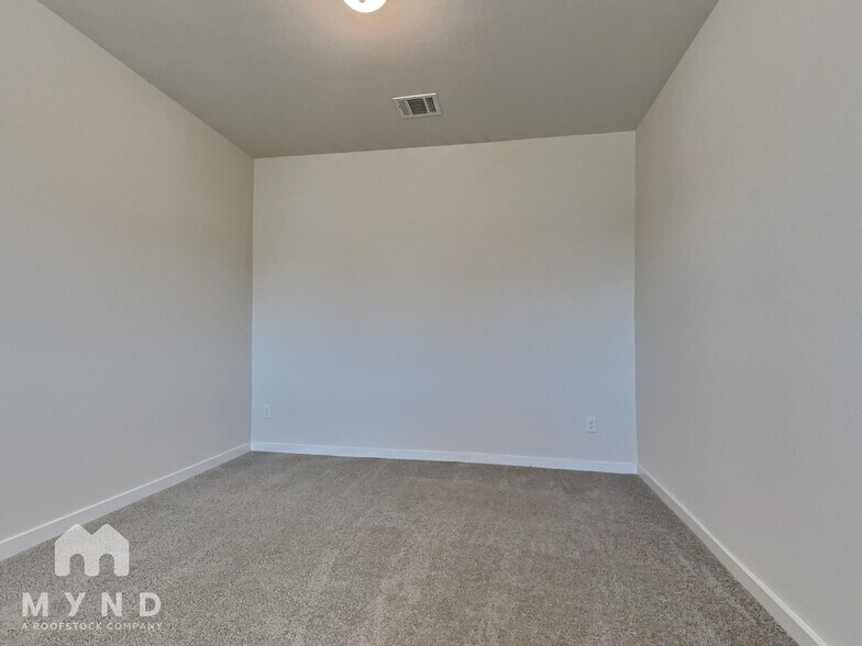 Building Photo - 14750 Slow River Ave