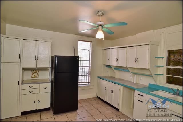 Building Photo - 3 bedroom in El Paso TX 79902