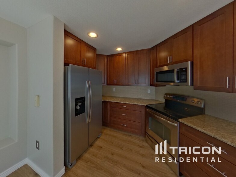 Building Photo - 4718 S Ireland Ct