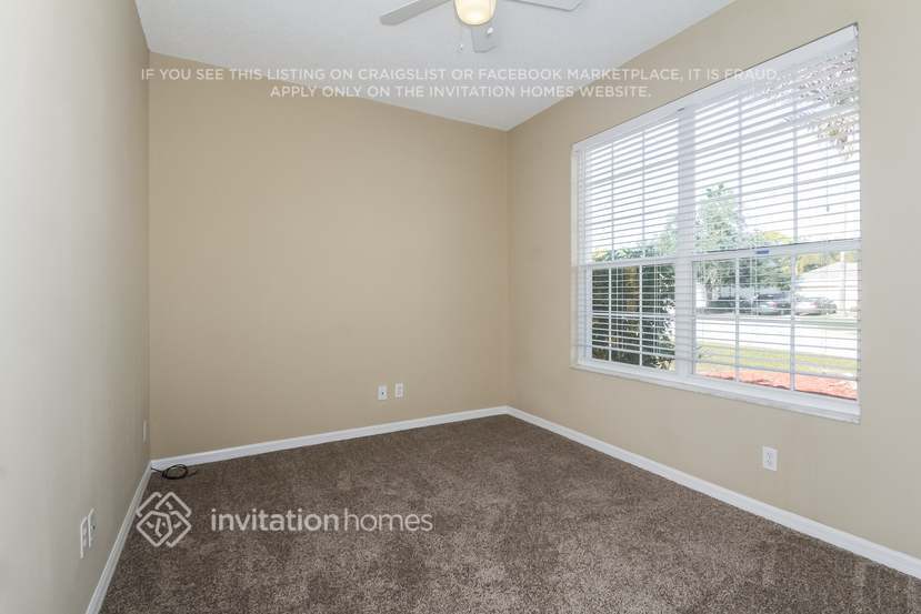Building Photo - 362 Fareham Dr