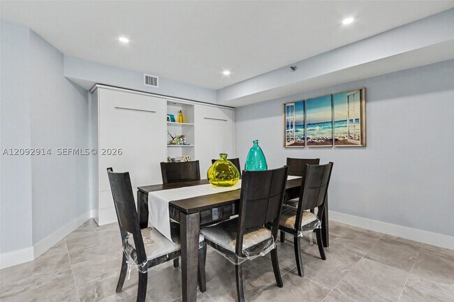 Building Photo - 1201 S Ocean Dr