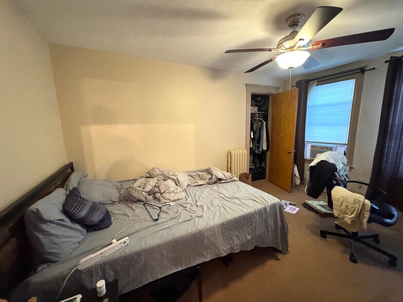 Building Photo - 11 Bowdoin St