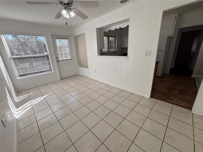 Building Photo - 1437 Pine St