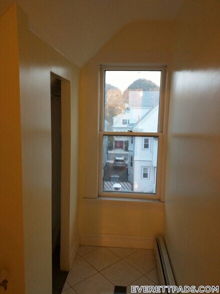 Building Photo - 161 Union St