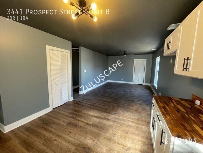 Building Photo - 3441 Prospect St