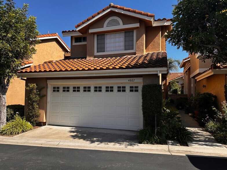 Primary Photo - 4862 Martona Dr