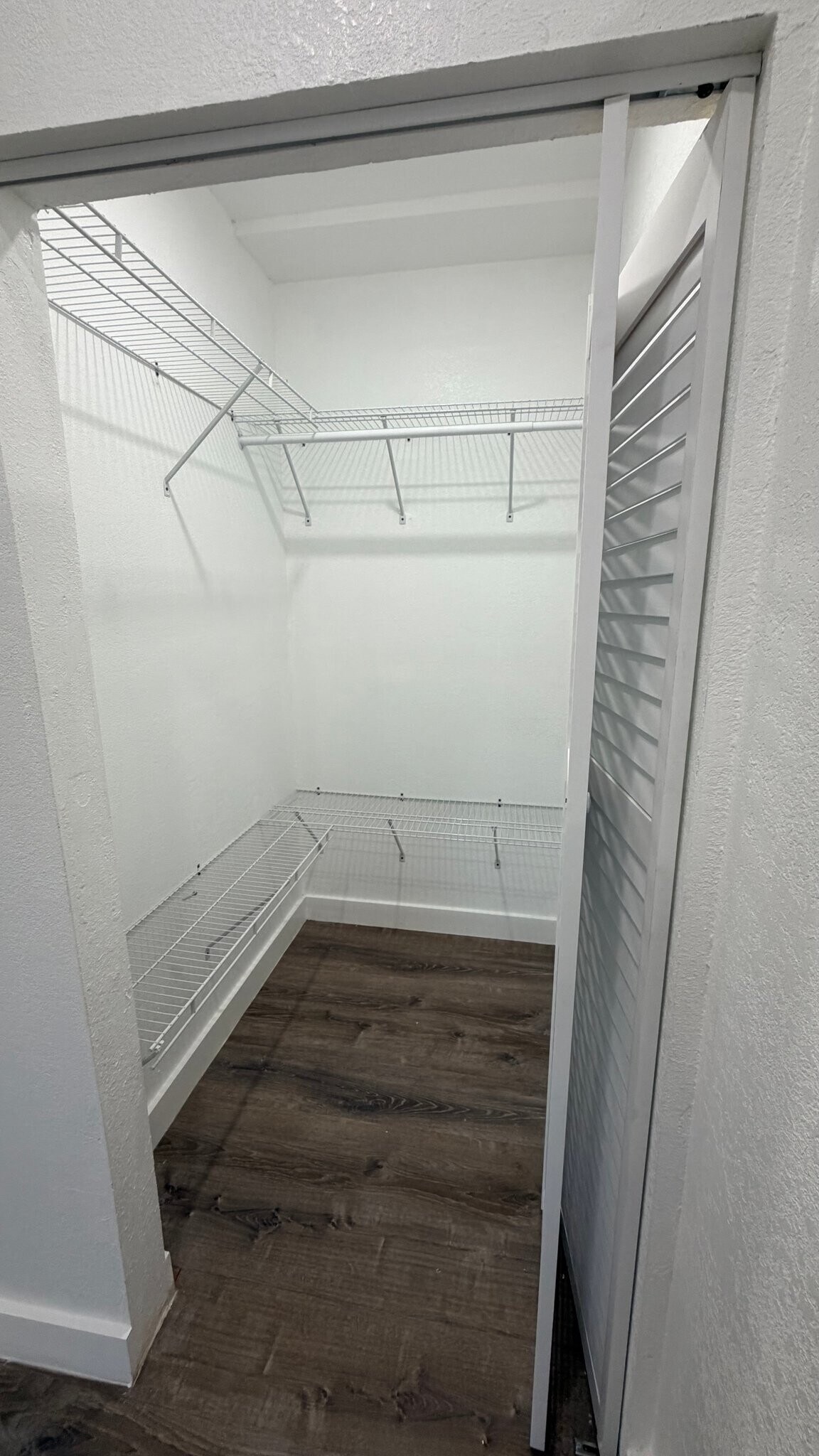 Building Photo - 2712 SW 118th Ct