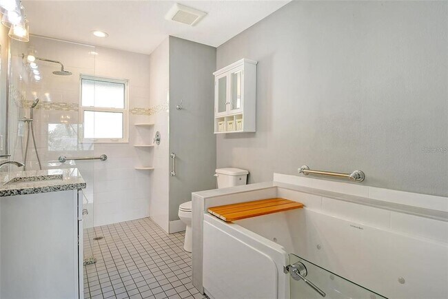 Building Photo - 2332 Canalbluff Pl