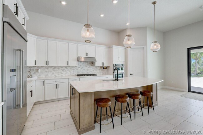 Building Photo - 9234 Balsamo Dr.