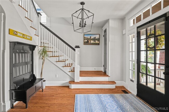 Building Photo - 3100 Barton Ave