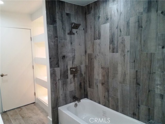 Building Photo - 811 6th Ct