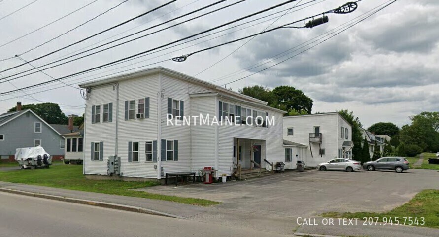 Building Photo - 172 College Ave