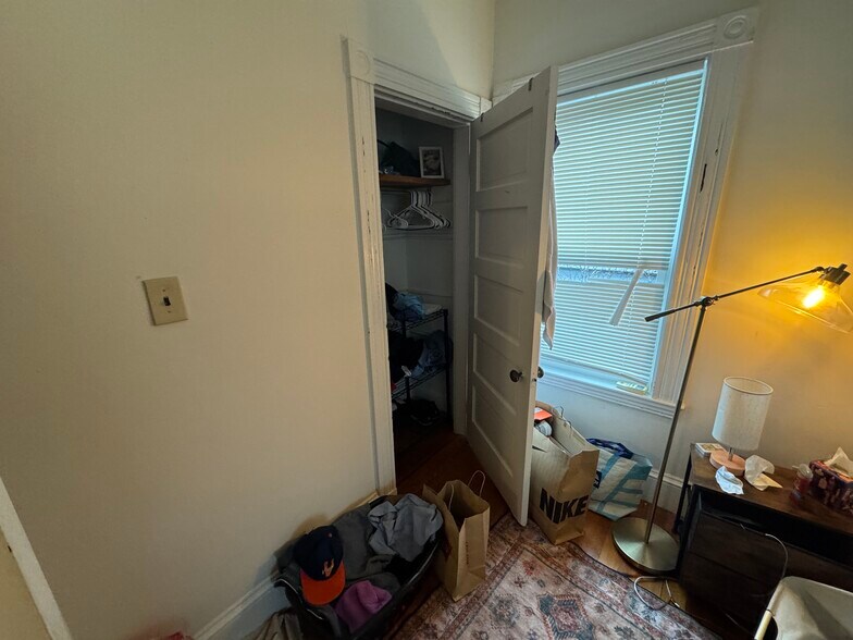 Building Photo - 51 Ibbetson St