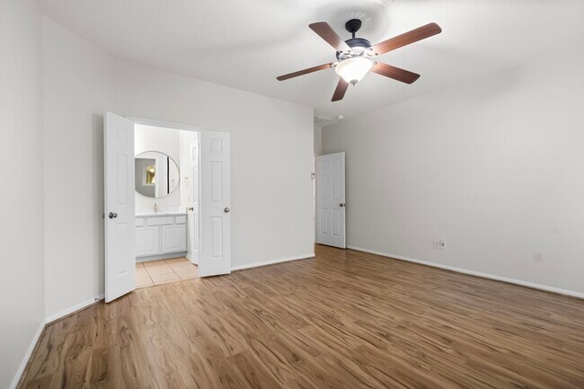 Building Photo - 34 Drifting Shadows Cir