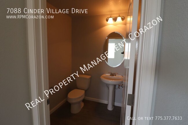Building Photo - 7088 Cinder Village Dr