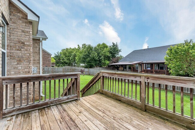 Building Photo - 1060 Harvey Springs Dr