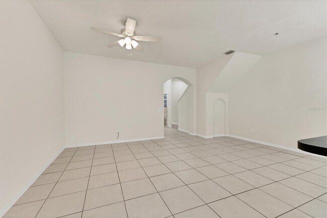 Building Photo - 4104 Crabtree Ave