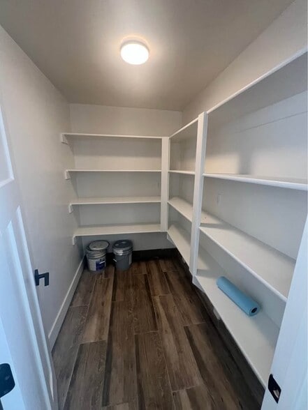 Building Photo - 643 N 2400 E