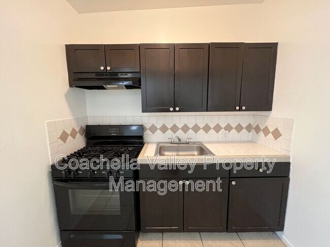 Building Photo - 31822 Avenida El Pueblo