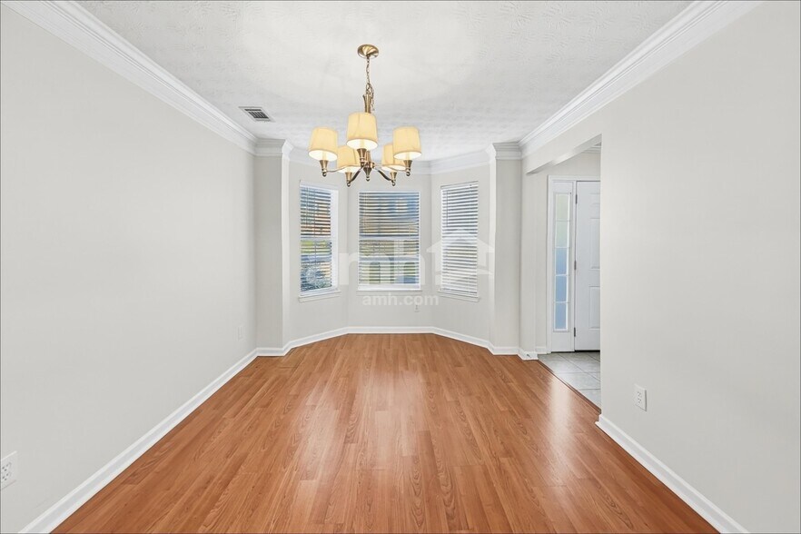 Building Photo - 3168 Bradford Pear Dr