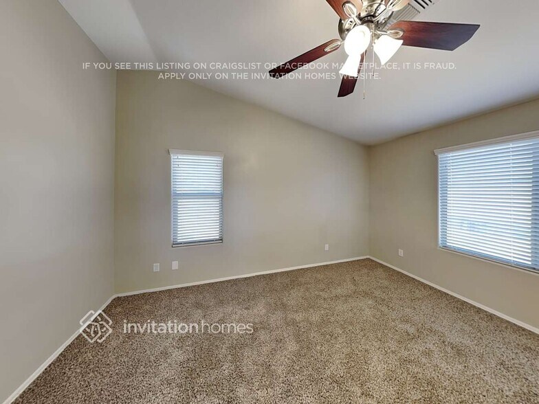 Building Photo - 16105 N 159th Dr