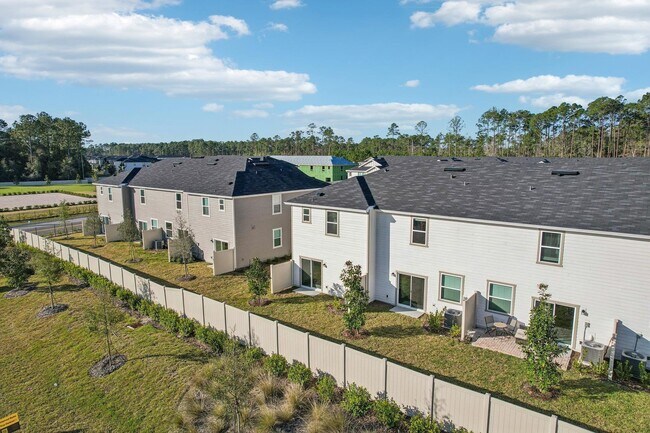 Building Photo - 72 Beach Palm Ct