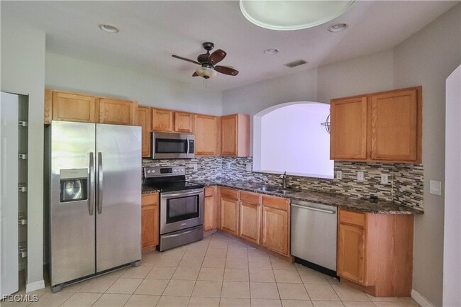 Building Photo - 3184 Antica St