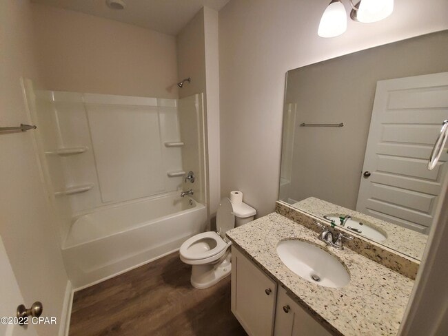 Building Photo - 326 Emerald Cove St