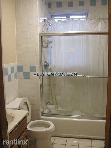 Building Photo - 50 Brainerd Rd