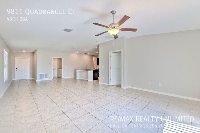 Building Photo - 9811 Quadrangle Ct