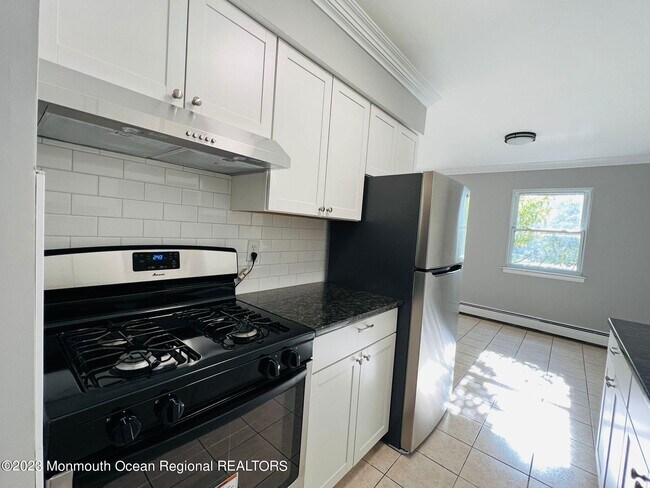 Building Photo - 14 Windsor Terrace