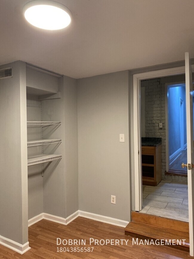 Building Photo - 507 W Marshall St